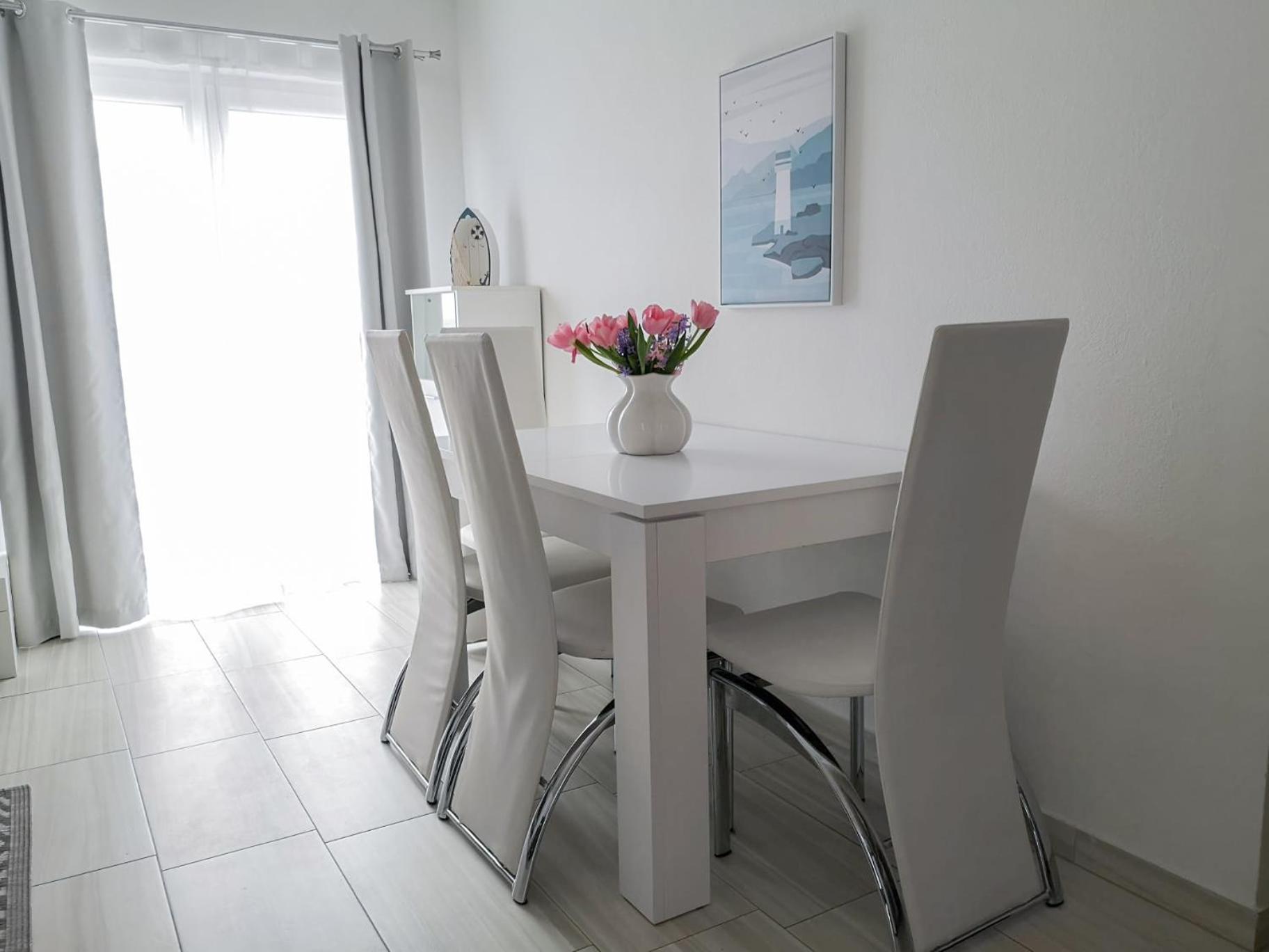 Apartman Milutin Vrsi Eksteriør billede